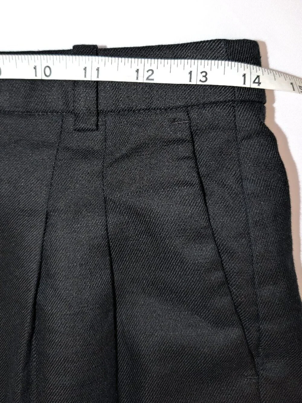 J. Crew | 2025 Stretch Linen Blend Black Lucia Pleated Shorts | Size  0